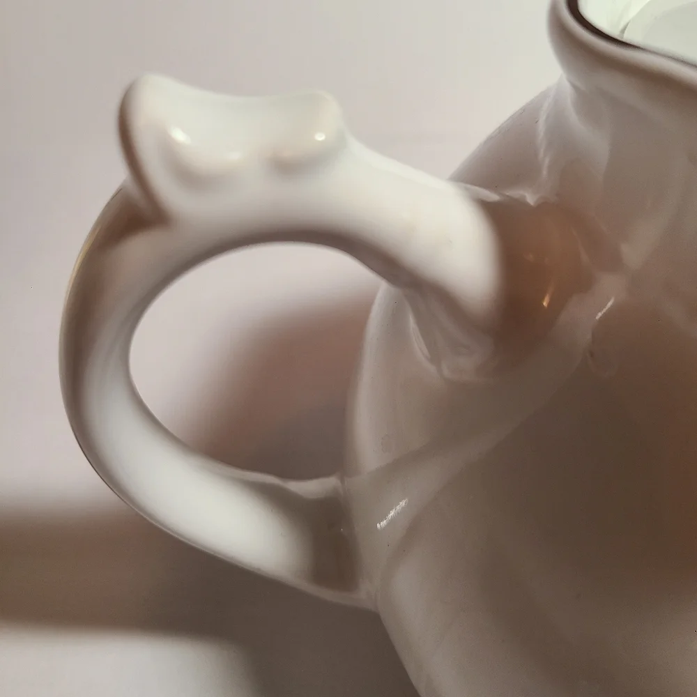 Arthur Wood and Sons TEA POT - Picture 3 of 9